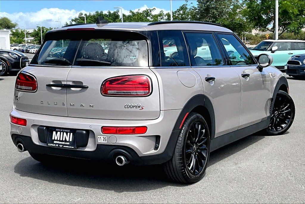 Certified 2022 MINI Cooper Clubman S FWD image 14