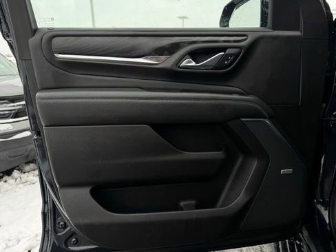 Used 2021 GMC Yukon Denali w/ Denali Ultimate Package image 12