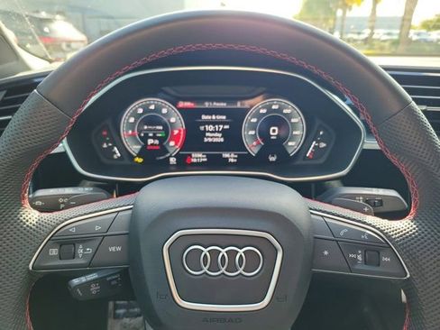 Certified 2025 Audi Q3 2.0T Premium Plus w/ Premium Plus Package image 20