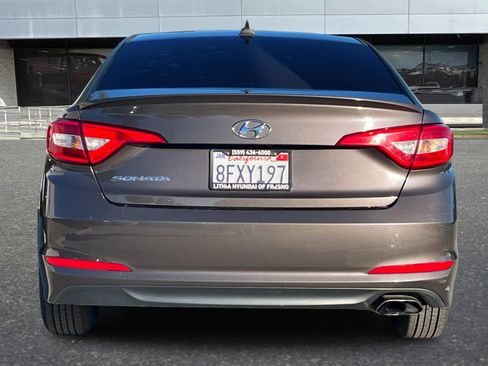 Used 2017 Hyundai Sonata SE image 7