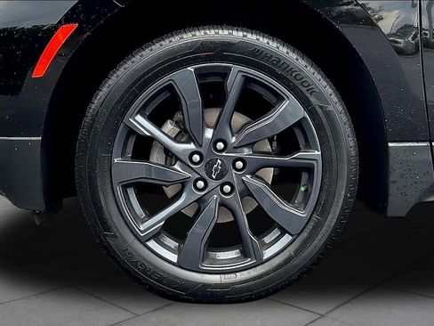 Used 2024 Chevrolet Equinox RS FWD image 21