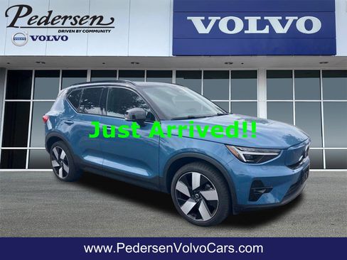Used 2023 Volvo XC40 Recharge Ultimate AWD/4WD image 1