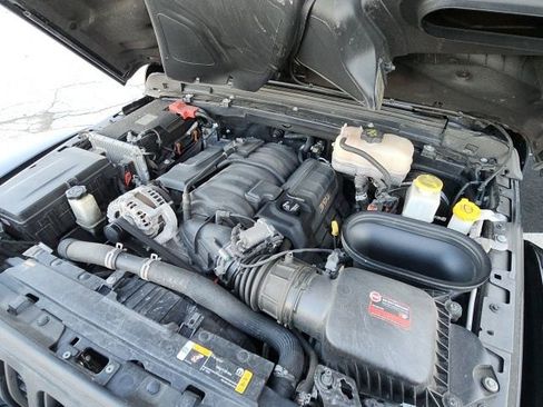 Used 2021 Jeep Wrangler Unlimited Rubicon AWD/4WD image 16