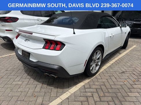 Used 2025 Ford Mustang GT Premium RWD image 38