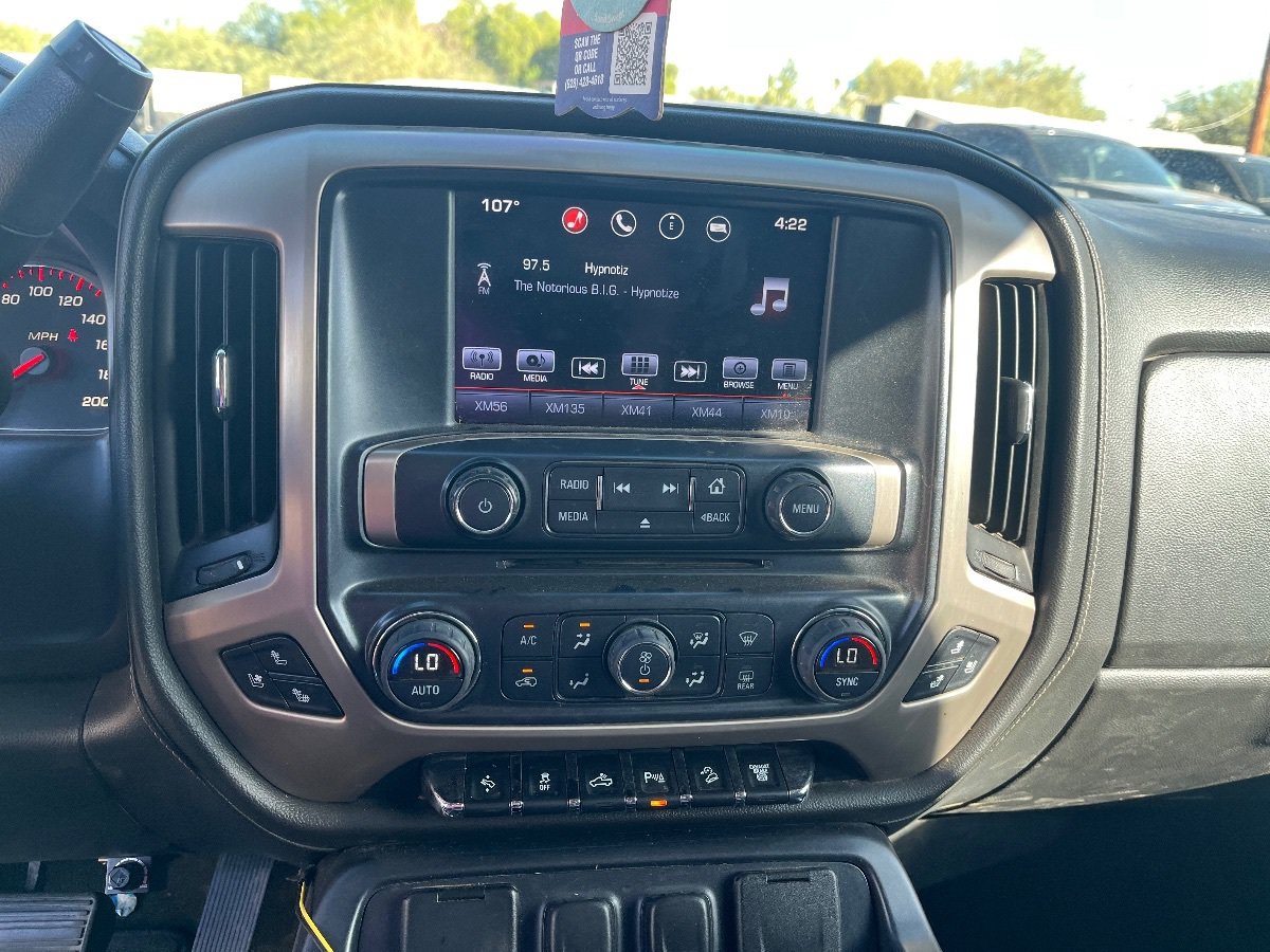 Used 2016 GMC Sierra 3500 Denali w/ Suspension Package, Off-Road AWD/4WD image 9
