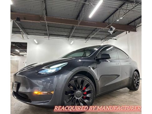 Used 2022 Tesla Model Y Performance image 1