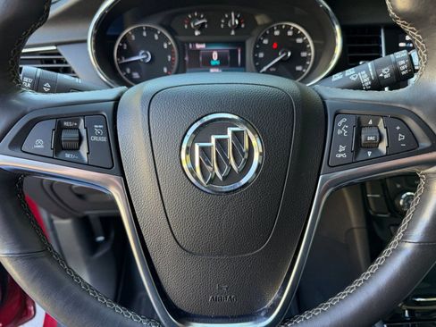 Used 2019 Buick Encore Essence AWD/4WD image 31