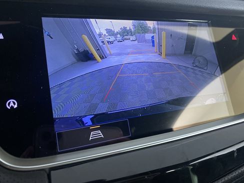 Certified 2025 Cadillac XT5 Premium Luxury image 7