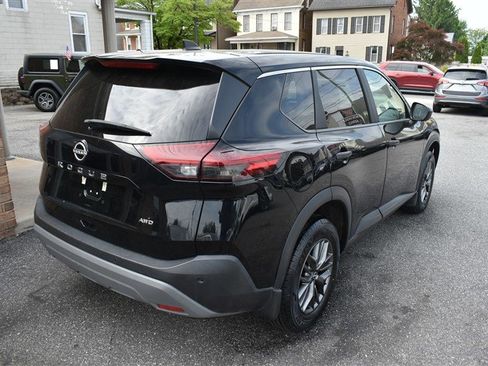 Used 2023 Nissan Rogue S AWD/4WD image 4