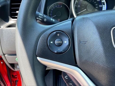 Used 2019 Honda Fit LX image 22