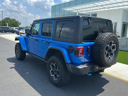 Used 2022 Jeep Wrangler Unlimited Rubicon 4xe w/ Steel Bumper Group AWD/4WD image 7