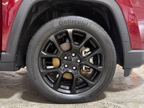 Used 2022 Jeep Compass Latitude AWD/4WD image 28