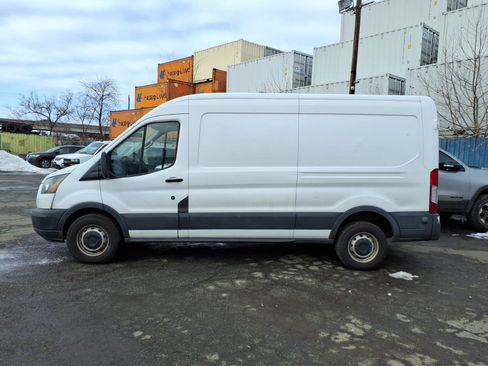 Used 2016 Ford Transit 250 148 Medium Roof image 4