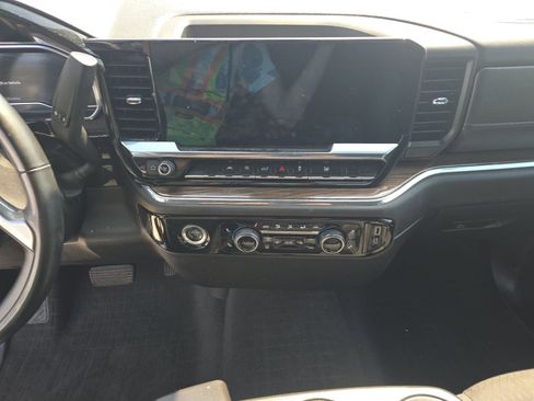 Used 2024 Chevrolet Silverado 1500 LT w/ Protection Package image 8