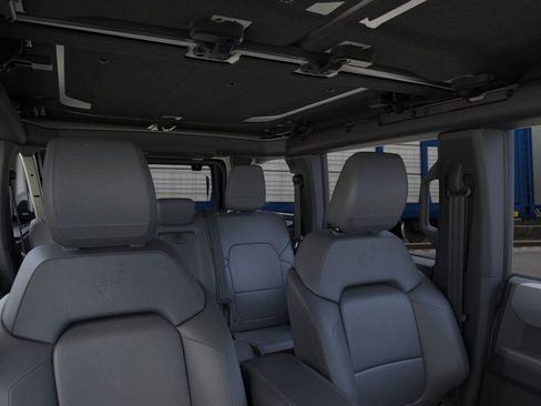 New 2025 Ford Bronco Big Bend w/ Black Diamond Package image 12