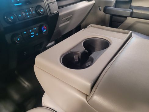 Used 2020 Ford F150 XL w/ Equipment Group 101A Mid RWD image 26