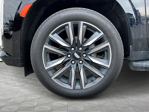 Used 2024 Cadillac Escalade Sport image 9