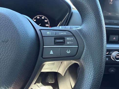 Used 2023 Honda CR-V EX image 14