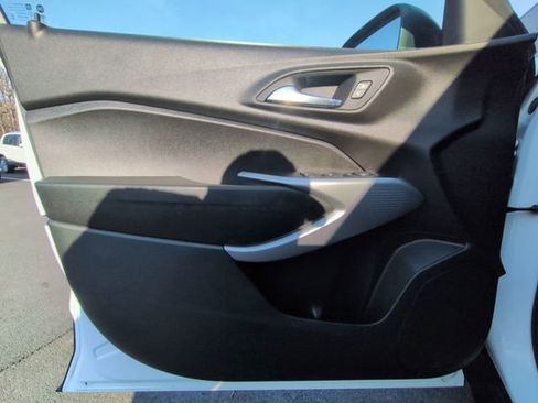 Certified 2024 Chevrolet Trax LS image 20