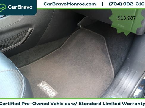 Used 2019 Jeep Cherokee Limited AWD/4WD image 39