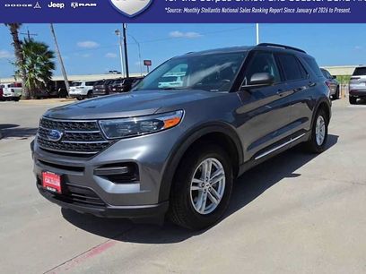 Used 2022 Ford Explorer XLT