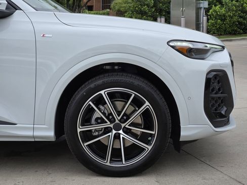 New 2026 Audi Q5 Prestige AWD/4WD image 13