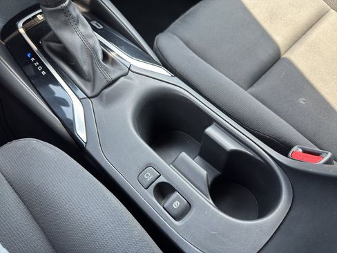 Used 2024 Toyota Corolla LE FWD image 25