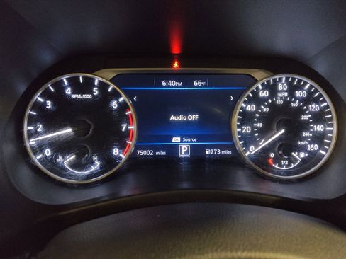 Used 2021 Nissan Sentra SR FWD image 23