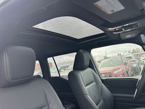 Used 2025 Toyota Land Cruiser PREMIUM image 27