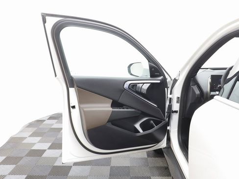 Certified 2025 BMW X3 xDrive30i w/ Premium Package image 5