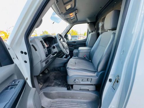 Used 2019 Nissan NV 3500 SL w/ Navigation Package RWD image 9