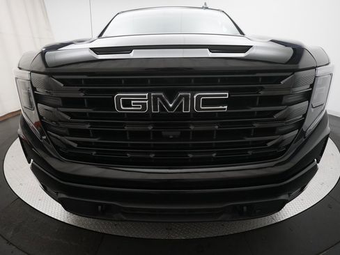 Used 2023 GMC Sierra 1500 Elevation w/ Elevation Premium Package image 21