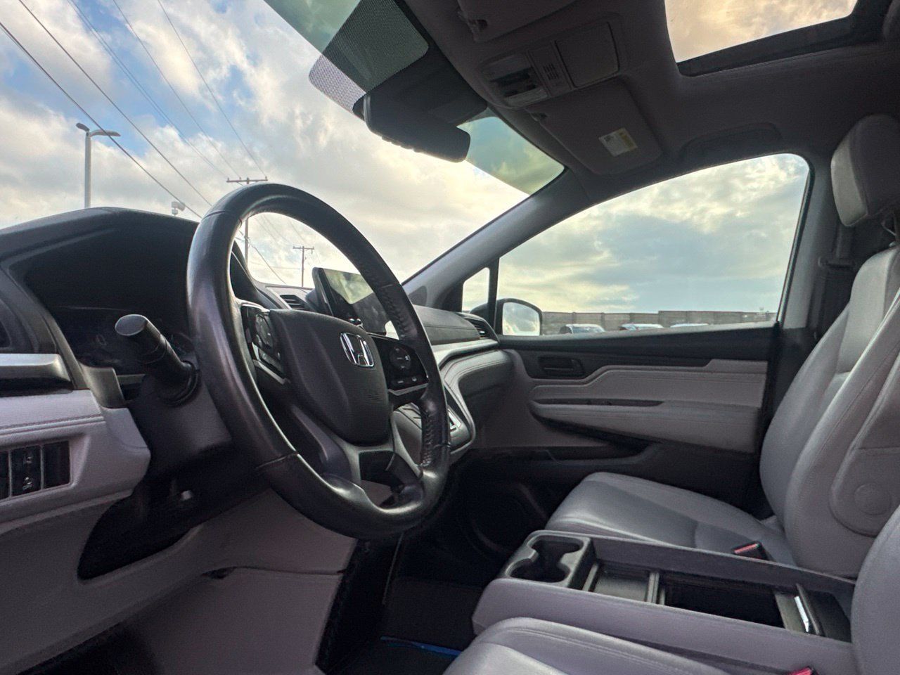 Used 2018 Honda Odyssey EX-L image 45