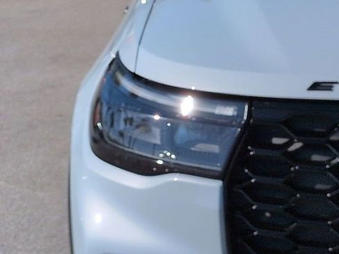 New 2026 Ford Explorer ST-Line AWD/4WD image 10