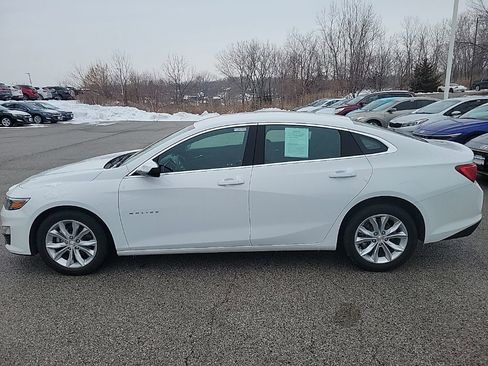 Used 2024 Chevrolet Malibu LT image 4