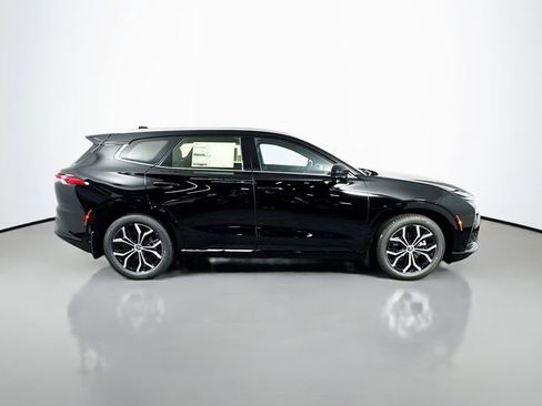 New 2026 Toyota Crown Signia AWD/4WD image 9