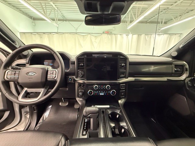 Used 2025 Ford F150 Lariat w/ Equipment Group 501A Mid AWD/4WD image 18