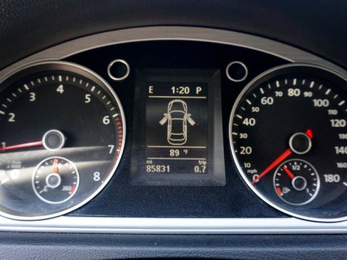 Used 2013 Volkswagen CC Sport Plus image 15