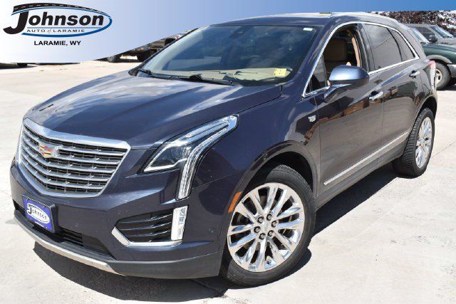 Used 2018 Cadillac XT5 Platinum w/ Driver Assist Package AWD/4WD image 1