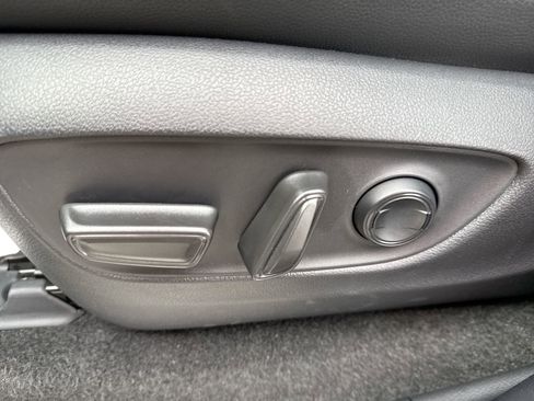 Certified 2024 Toyota Land Cruiser image 14