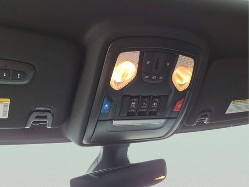 Used 2023 RAM 2500 Big Horn w/ Level 2 Equipment Group AWD/4WD image 31