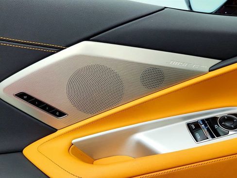 Used 2025 Chevrolet Corvette Stingray Preferred Cpe w/ Body-Color Dual Roof Package RWD image 15
