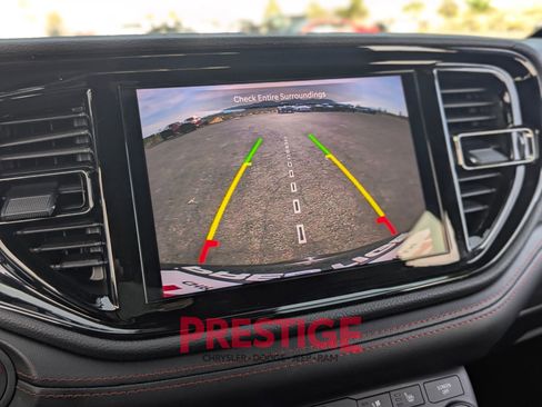 Used 2024 Dodge Durango GT image 25