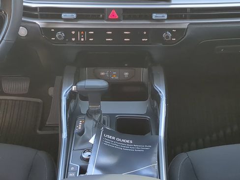 New 2026 Kia Sorento LX FWD image 19