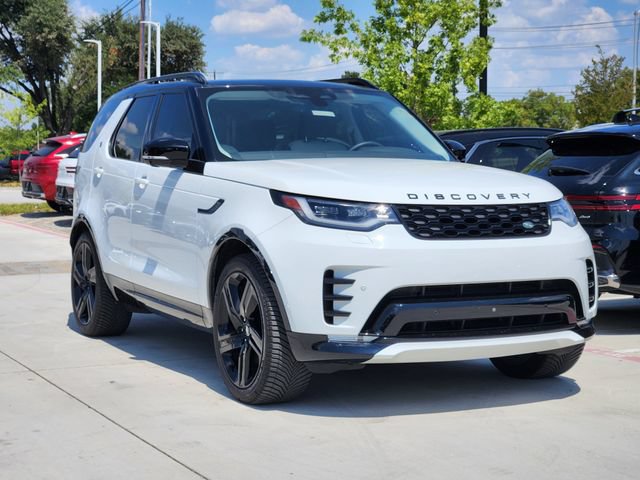 Used 2025 Land Rover Discovery Dynamic SE AWD/4WD image 2