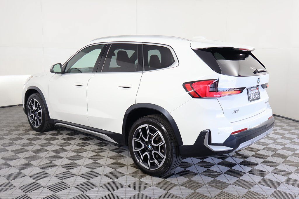 Used 2023 BMW X1 xDrive28i w/ Convenience Package AWD/4WD image 6
