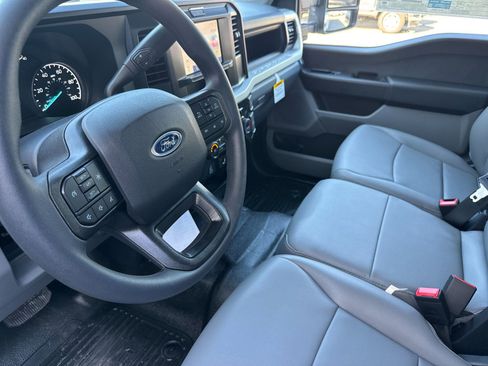 New 2026 Ford F350 XL w/ XL Chrome Package AWD/4WD image 9