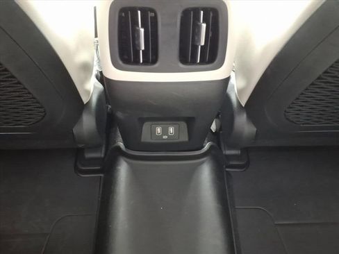 Used 2024 Hyundai Tucson Limited image 13