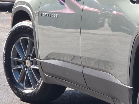 Certified 2022 Chevrolet Traverse LT FWD image 18
