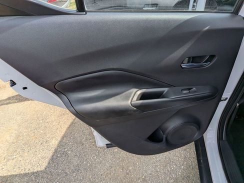 Used 2020 Nissan Kicks SR w/ SR Premium Package image 25